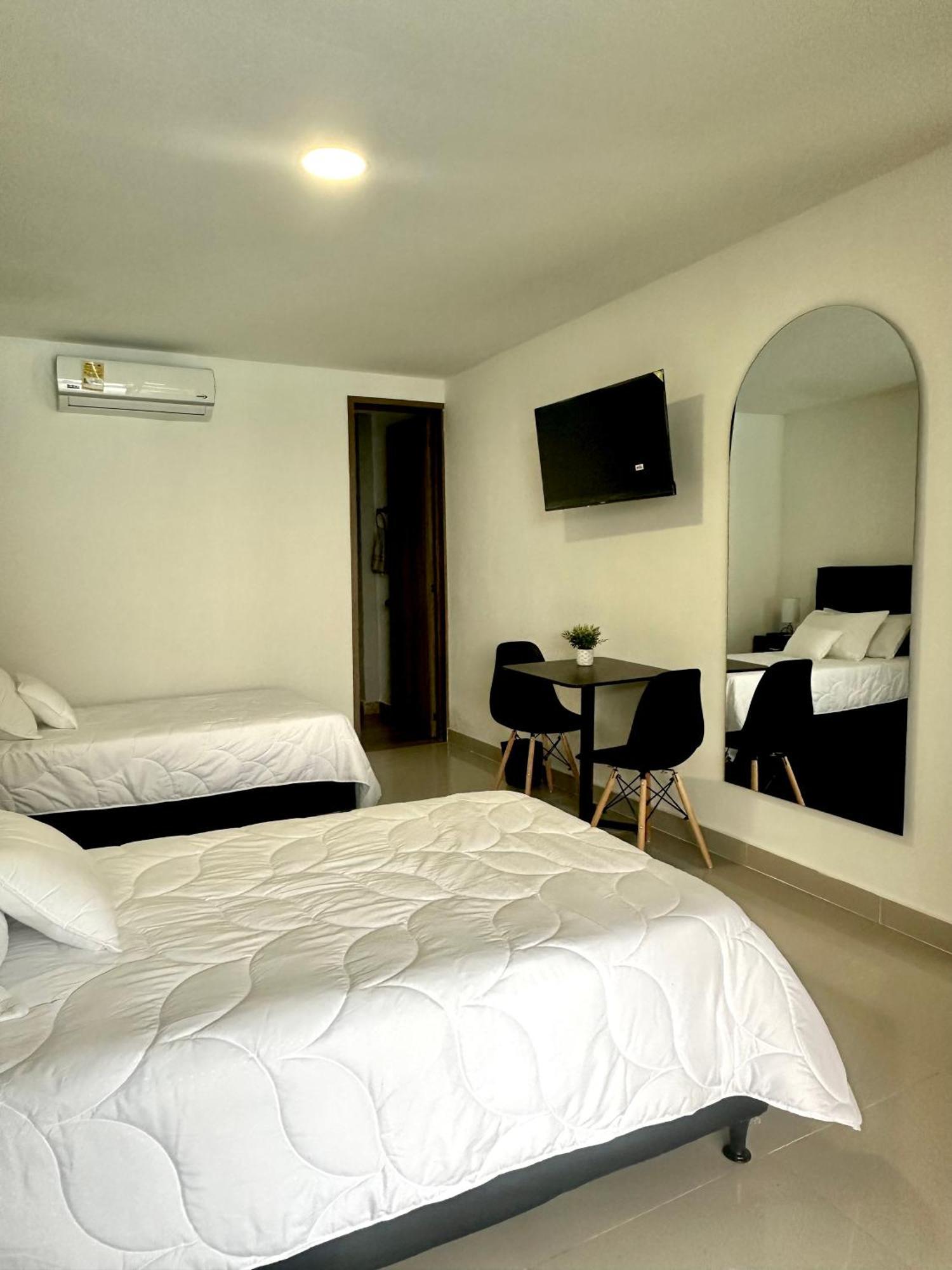 Hotel Boutique Ciudad Jardin Cali Exterior photo