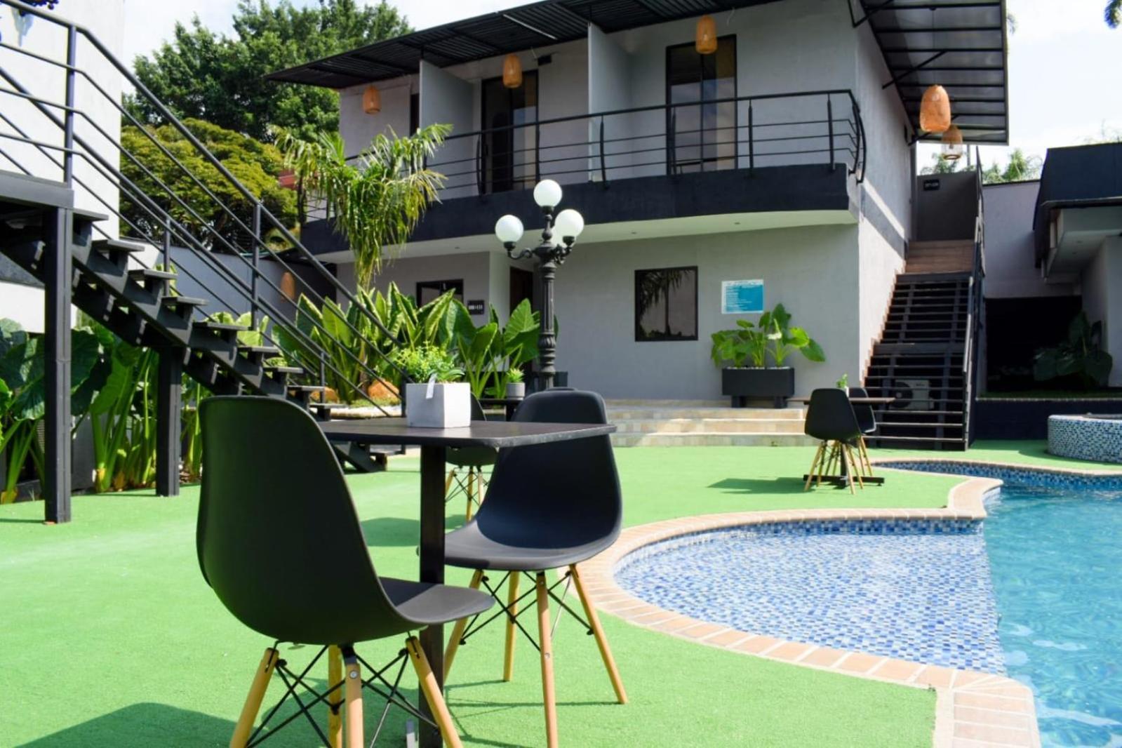 Hotel Boutique Ciudad Jardin Cali Exterior photo